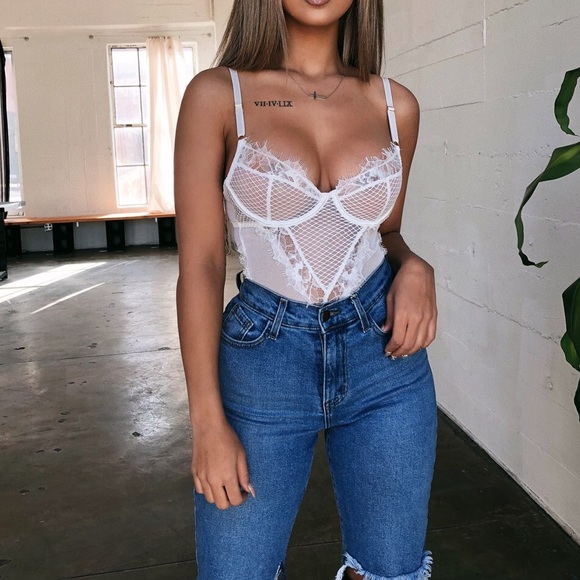 Tops - White Lace Bodysuit